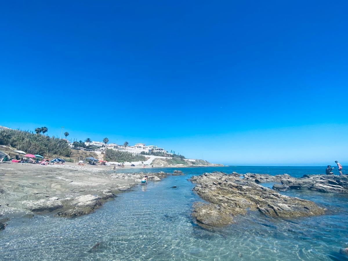 Sea Views! 3 Bedroom Villa, Sleeps 6 Villa Fuengirola