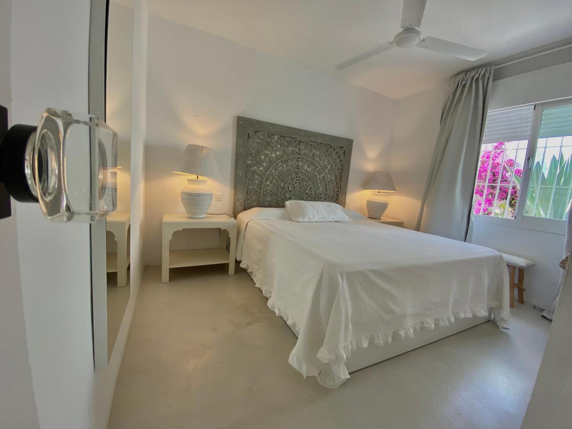 Sea Views! 3 Bedroom Villa, Sleeps 6 Fuengirola